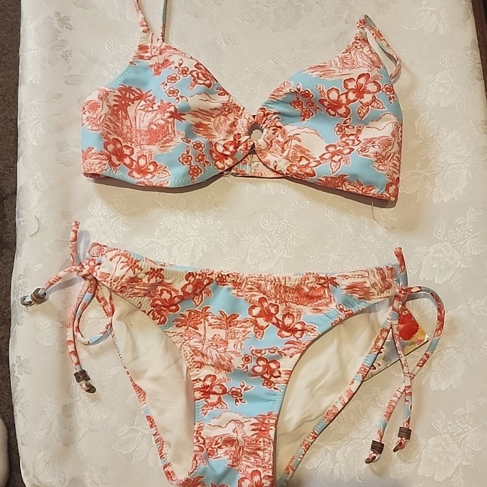 New 2 Piece Bikini Adjustable Top & Bottom